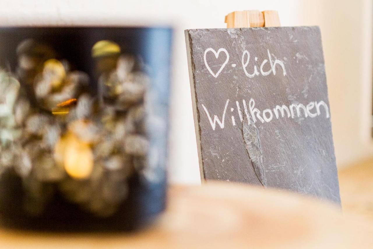 Appartementhaus Eifeladventures Berlingen Екстериор снимка