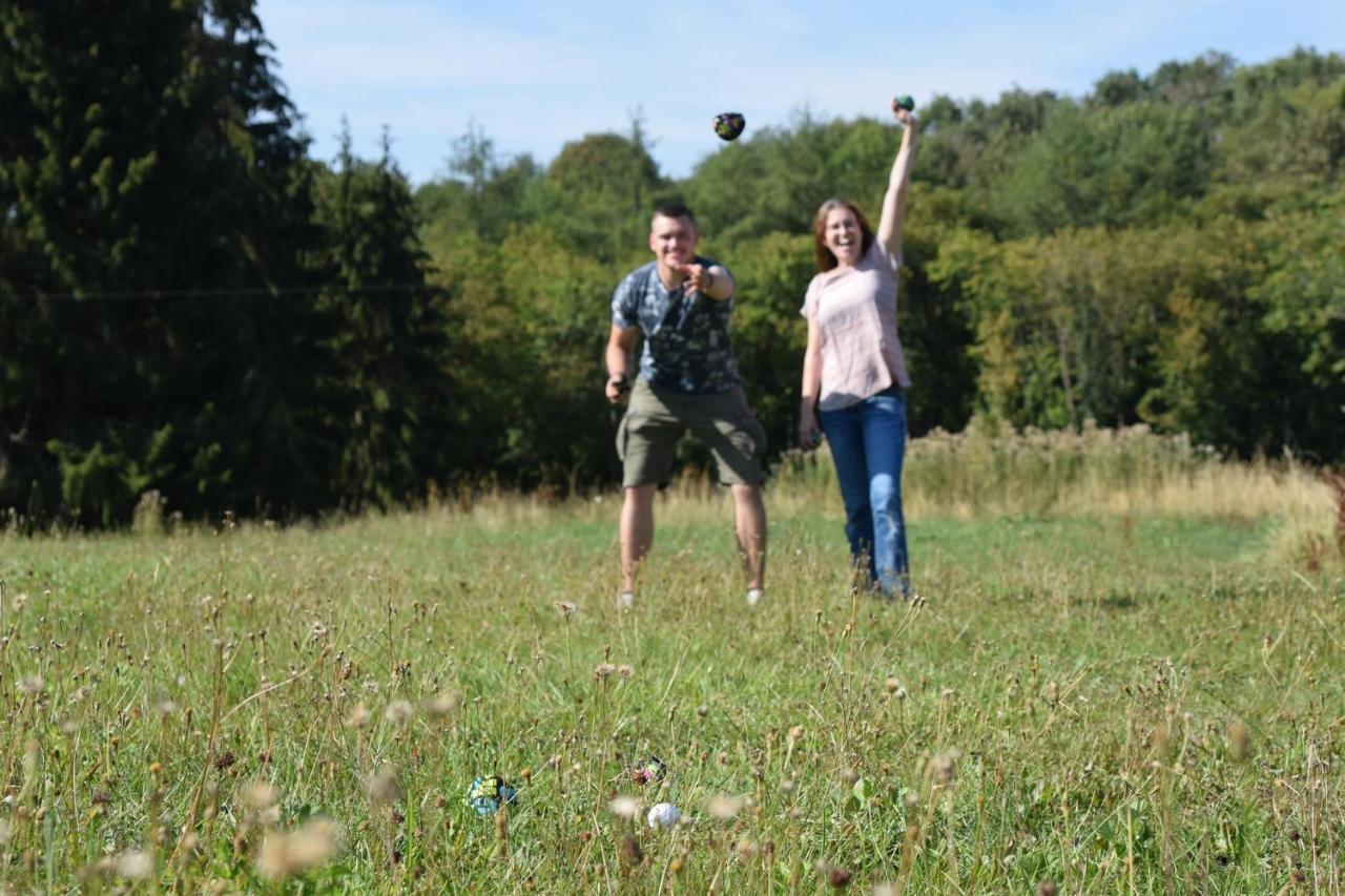 Appartementhaus Eifeladventures Berlingen Екстериор снимка