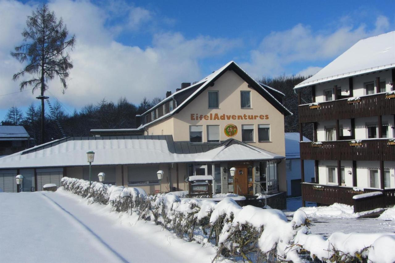 Appartementhaus Eifeladventures Berlingen Екстериор снимка
